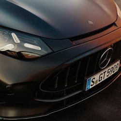 Передняя часть Mercedes-AMG GT 4-Door Coupé